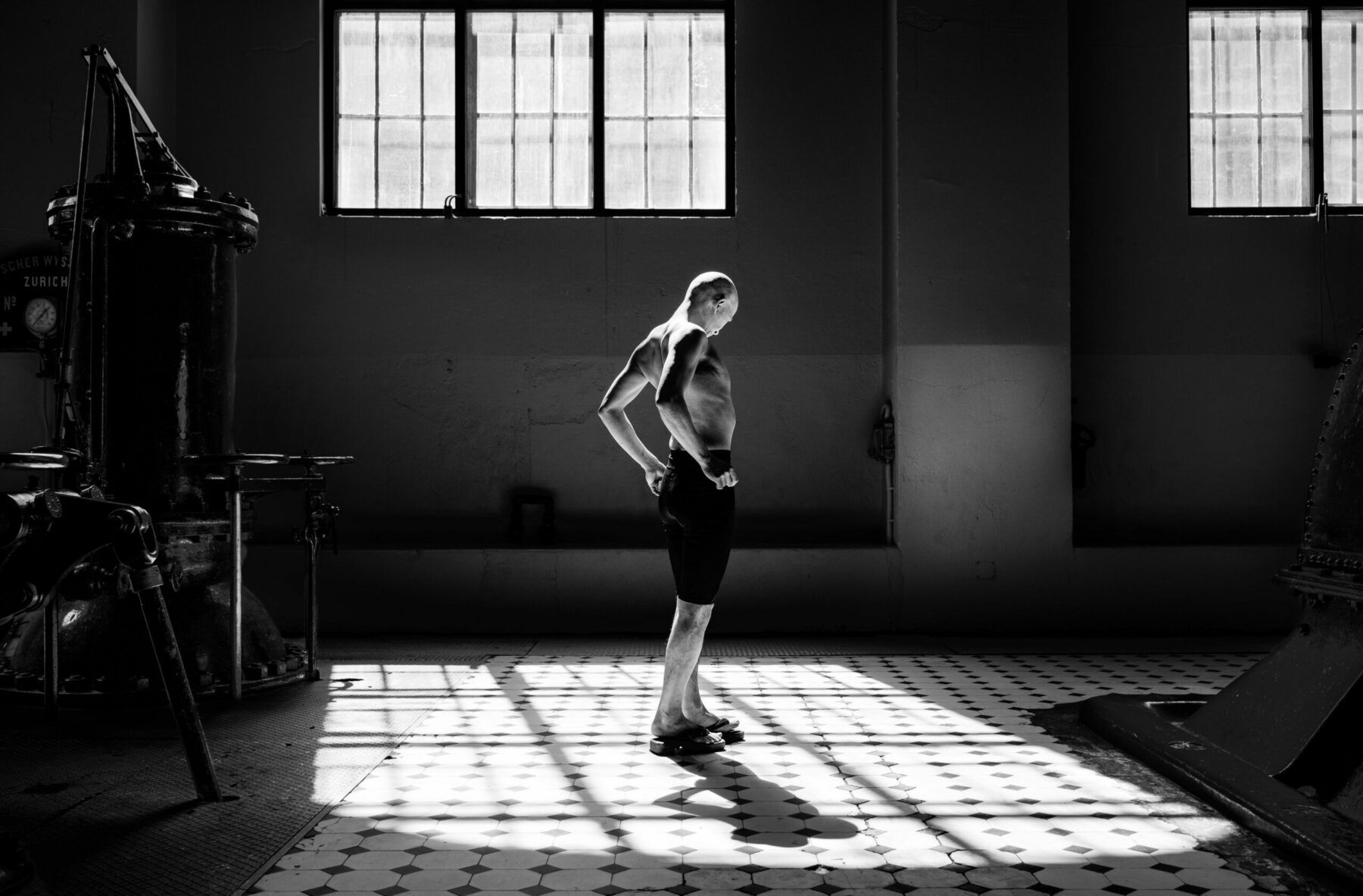 Butha-danser_baggurnds-billede_for-web